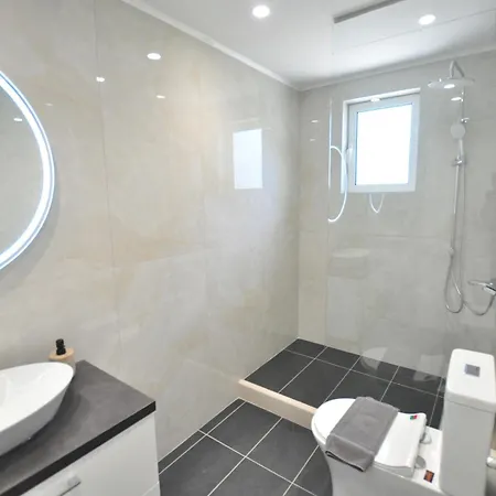 Apart-hotel Alexandra On The 3*